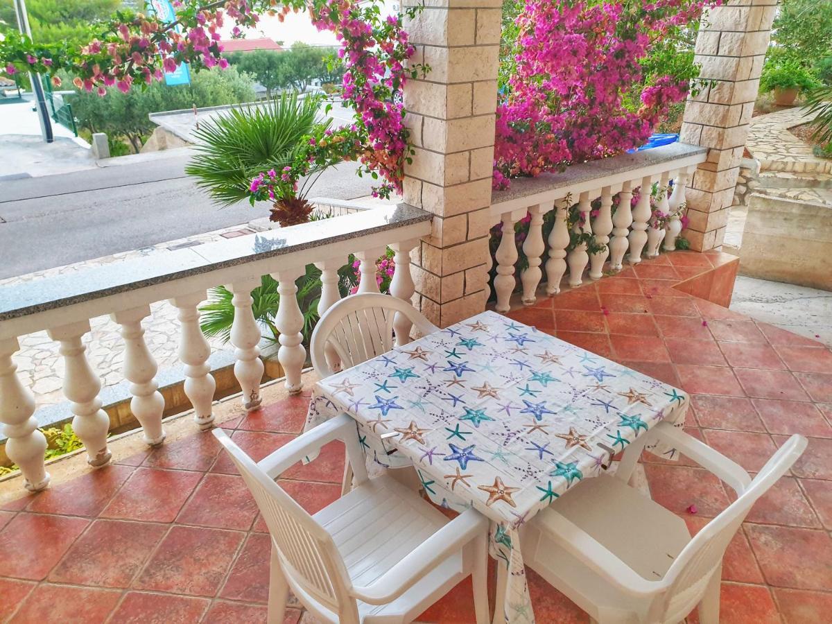 Betanovalja Apartment ภายนอก รูปภาพ