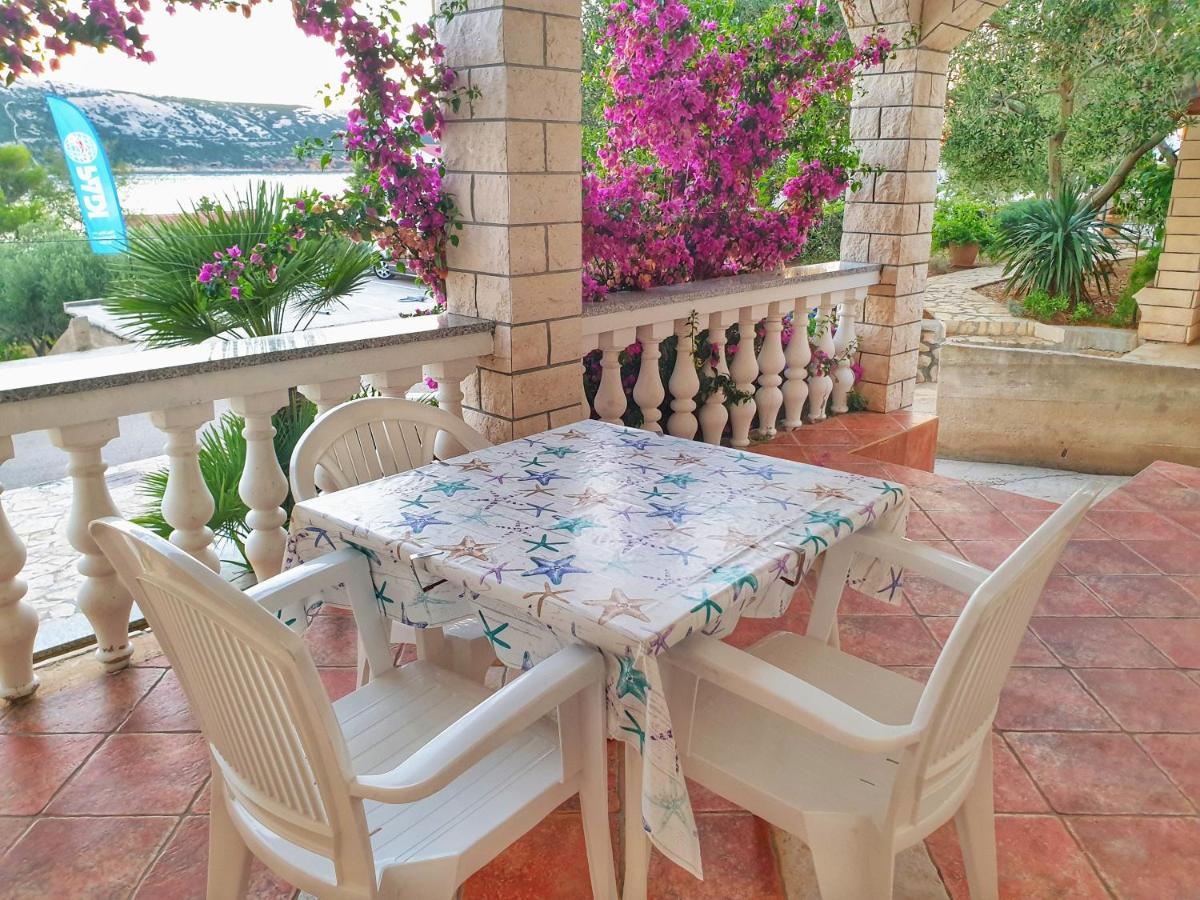 Betanovalja Apartment ภายนอก รูปภาพ