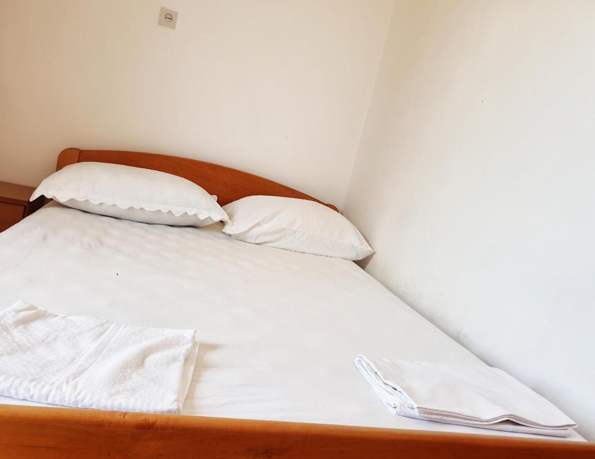 Betanovalja Apartment ภายนอก รูปภาพ
