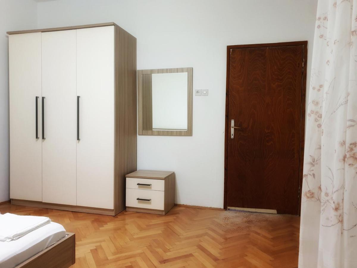 Betanovalja Apartment ภายนอก รูปภาพ