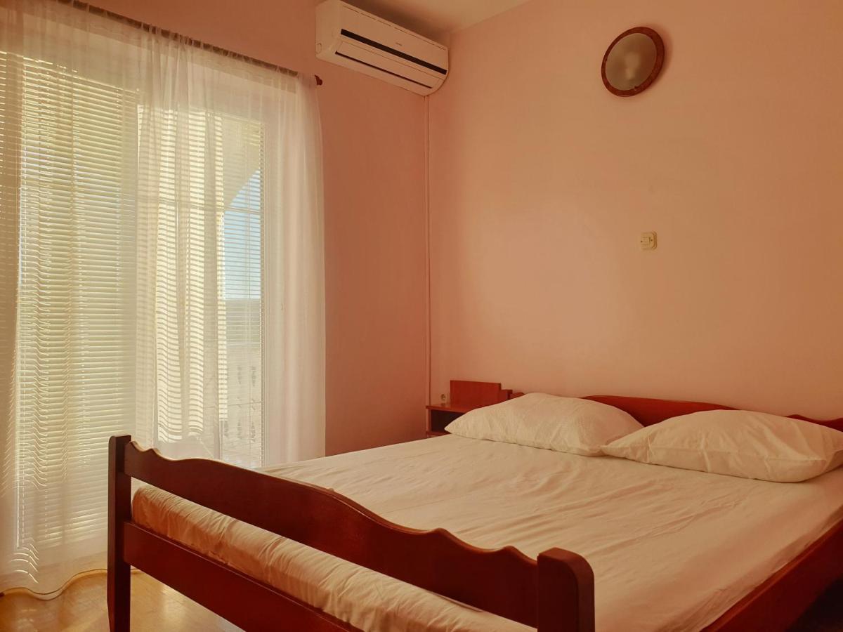 Betanovalja Apartment ภายนอก รูปภาพ